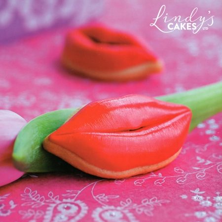 Hot lips valentine cookie idea by Lindy Smith