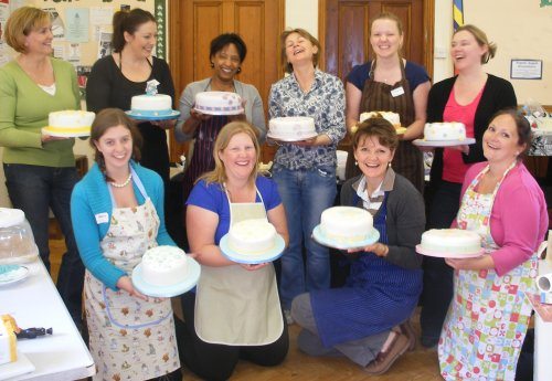 Introduction to Celebration cakes class