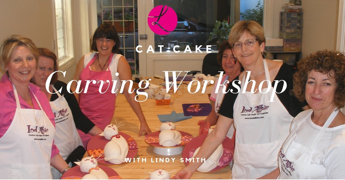 cake cake carving workshop with Lindy Smith