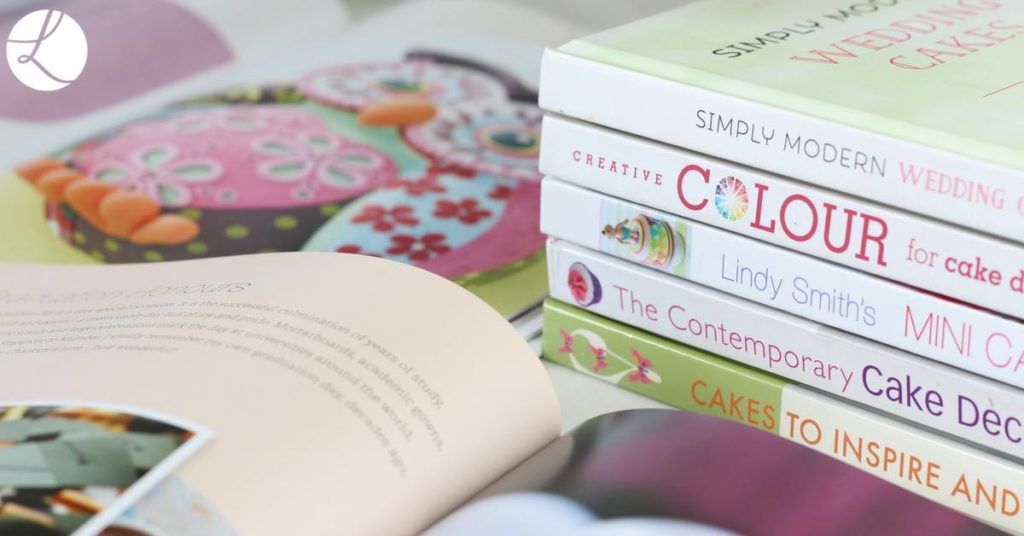 Best-selling cake decorating books by Lindy Smith