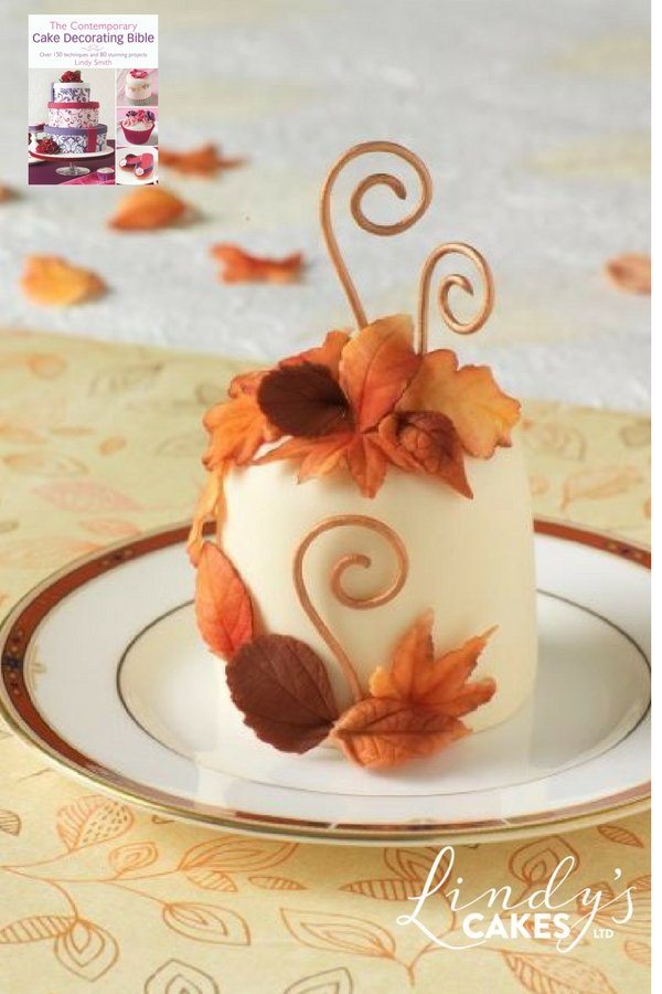 Autumnal mini cake from Lindy's contemporary cake decorating bible