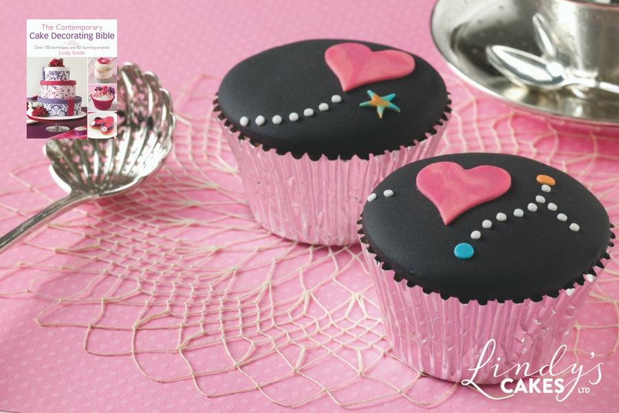 Love is pink and black cupcakes - perfect for Valentine's Day