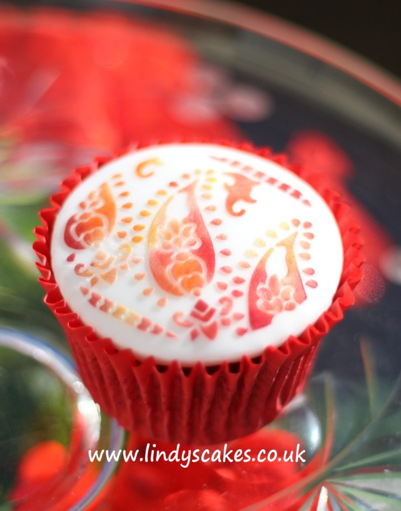 paisley cupcakes by Lindy Smith