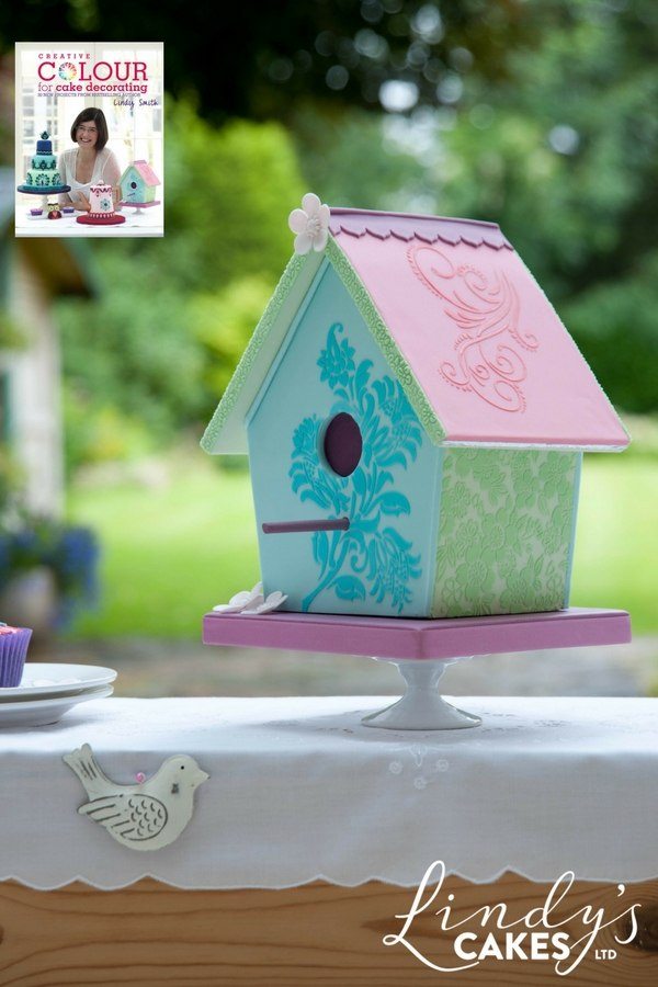 birdhouse or birdbox cake from creative colour for cake decorating by Lindy Smith