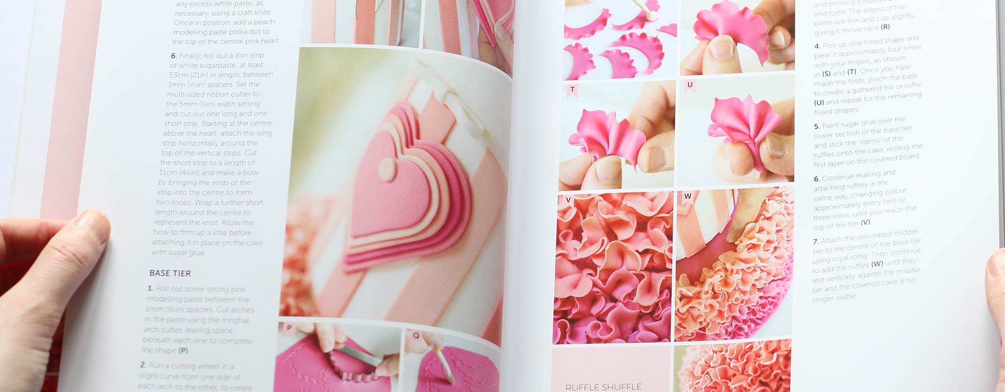 open page from simply modern wedding cakes book by Lindy Smith
