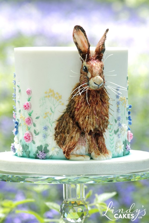 Harry the hare cake by cake designer Lindy Smith