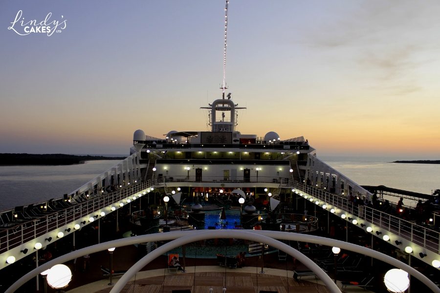 MSC Magnifica world cruise 2019 sailing off into the sunset