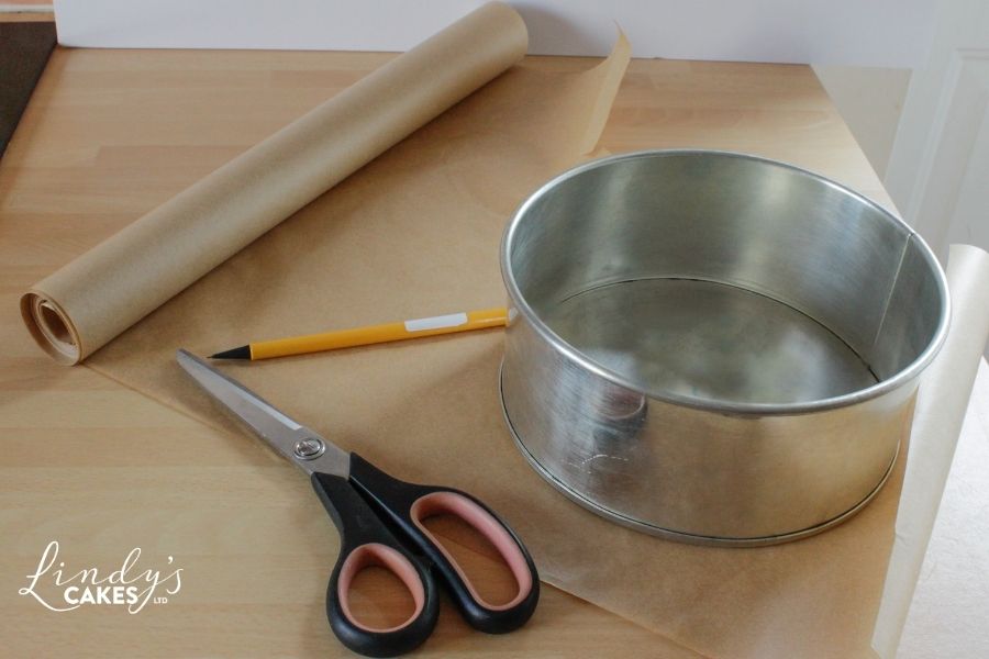 what you need to line a round cake tin