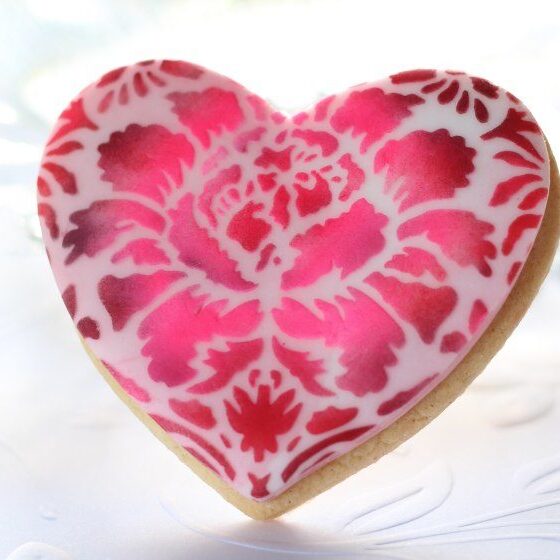 Valentine cookie - Winterthur heart stencil